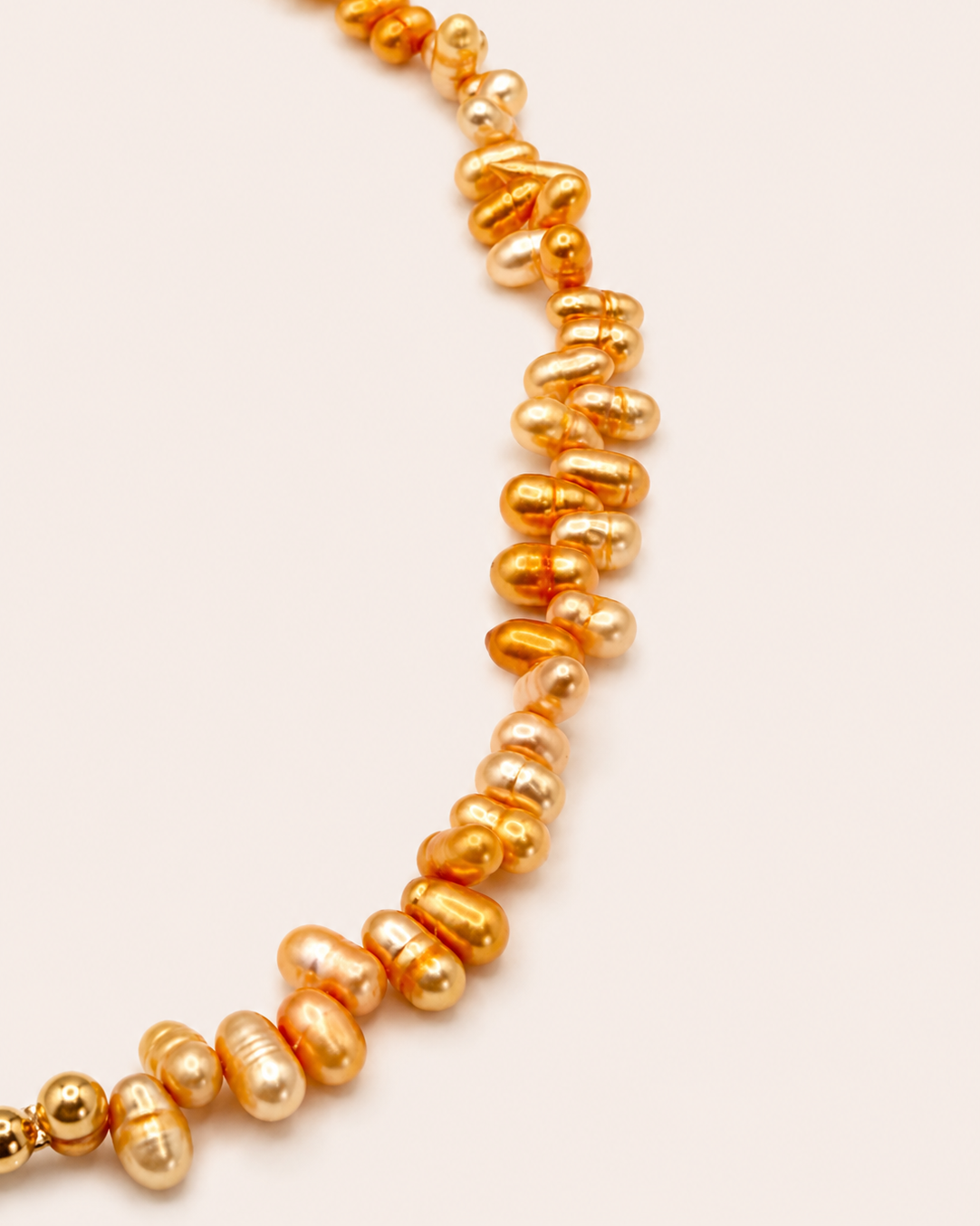Collar Saona gold