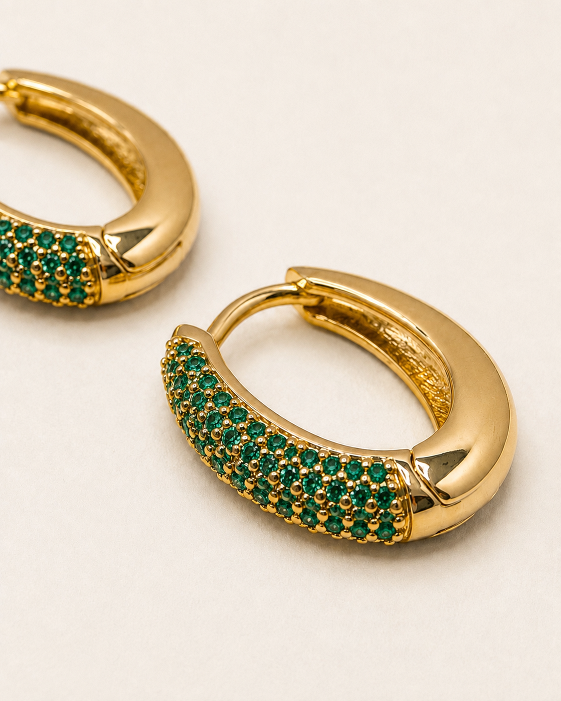 Aritos Bianca Jade gold
