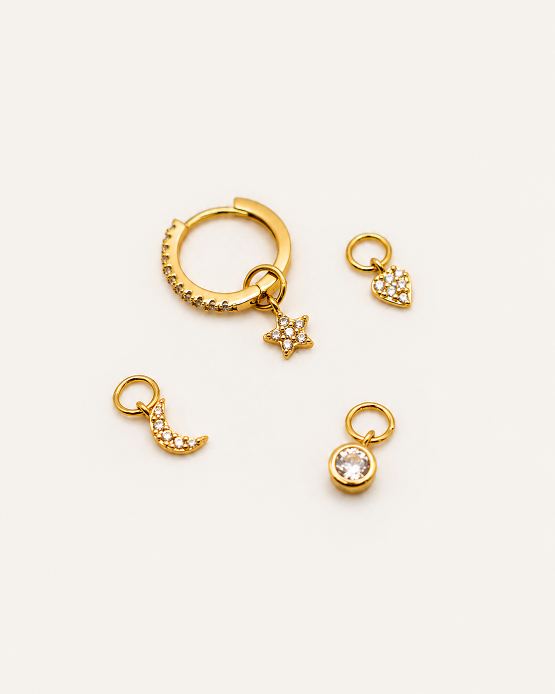 Pack Aritos Charms White gold gold
